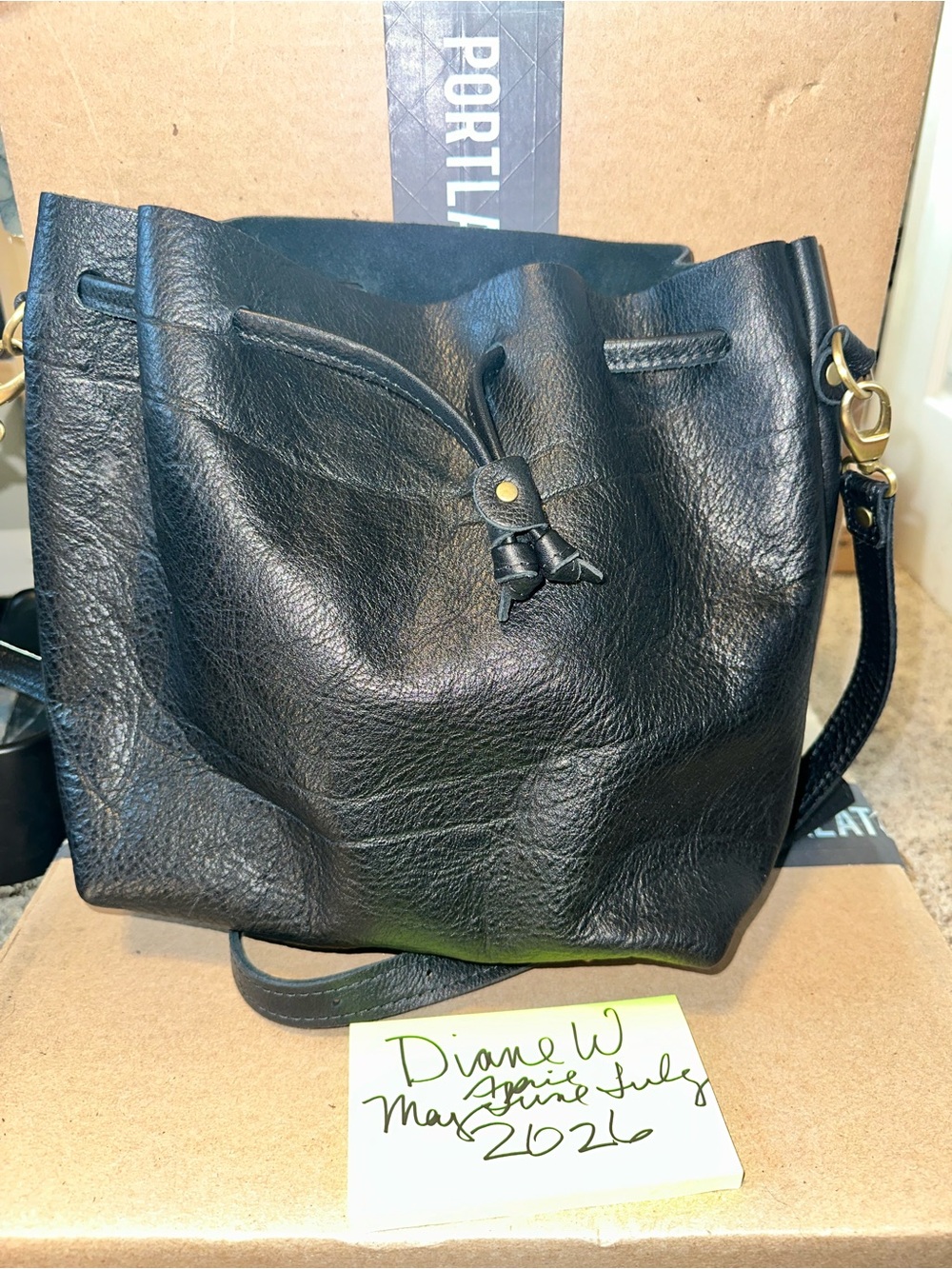Portland leather pebbled black large bucket